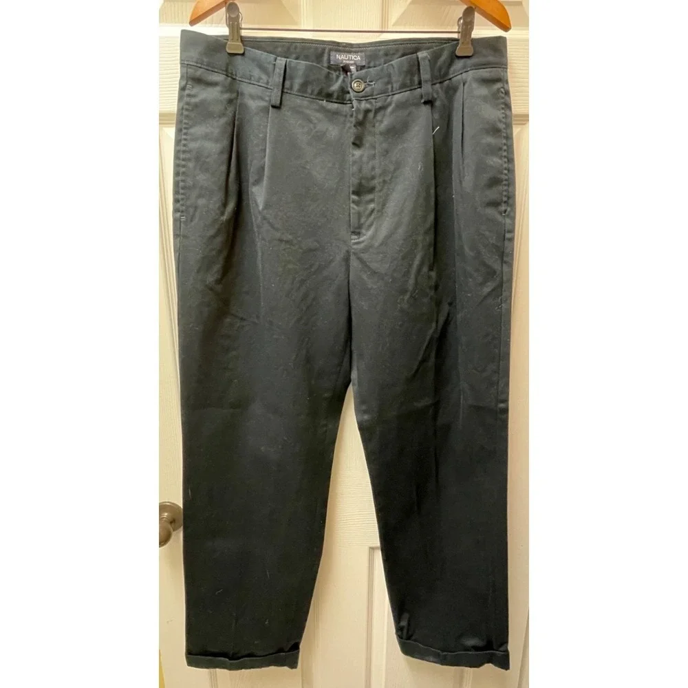 Nautica Men's Lot of 2 Chinos Black‎ & Putty 36x30 Pleated & Flat Front Cotton